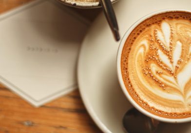 Estudio: La cafeína aumenta las posibilidades de realizar compras impulsivas