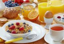 Estudio: ¿A qué hora hay que desayunar para quemar grasa abdominal?